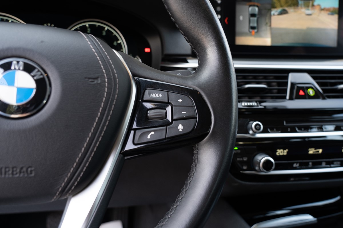 BMW
 5-Series 520dA Business