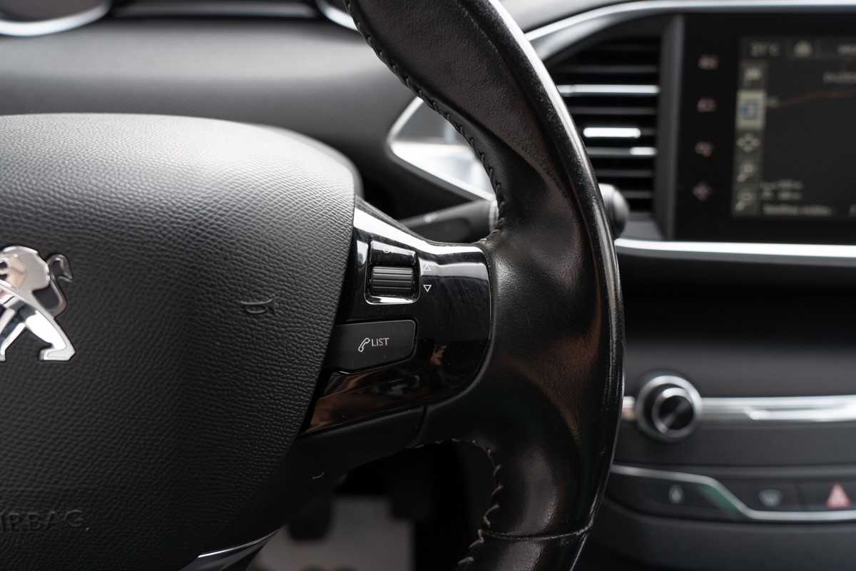 Peugeot 308 1,6 B-hdi