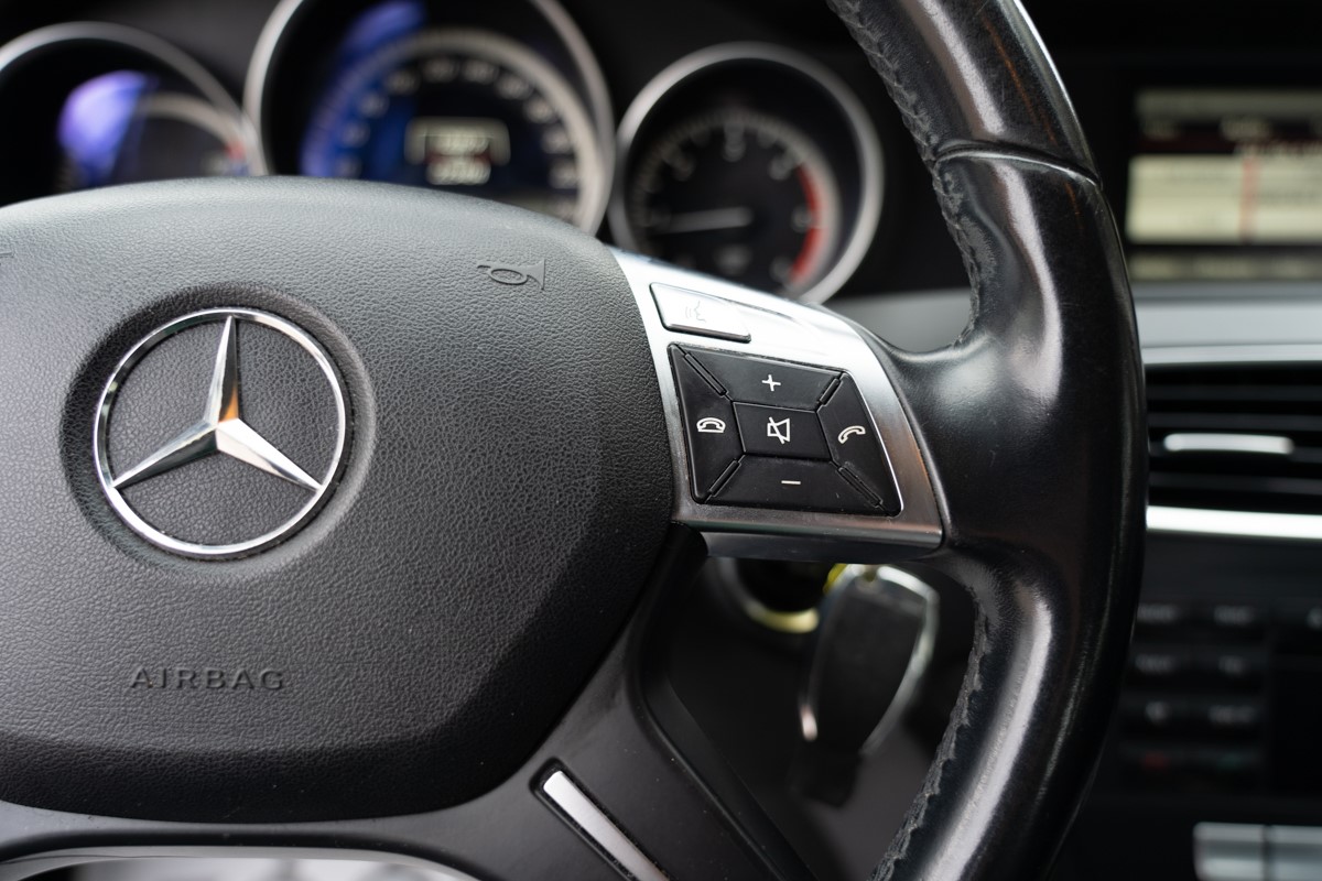 Mercedes-Benz C-Class
 C 220 CDI