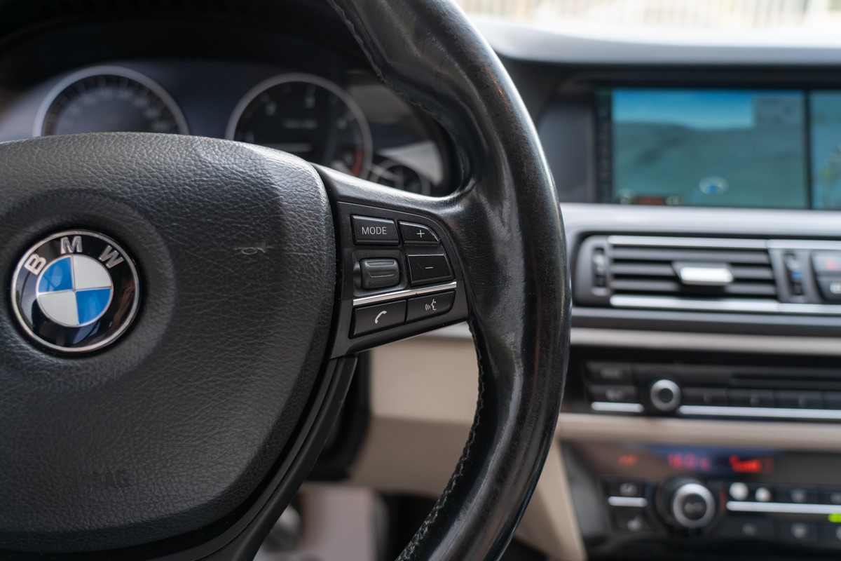 BMW
 5-Series 525 D