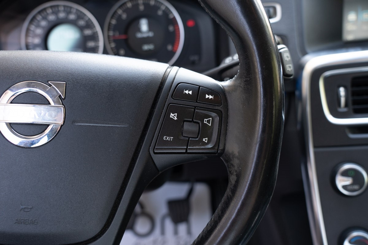 Volvo
 V60 2,0 D