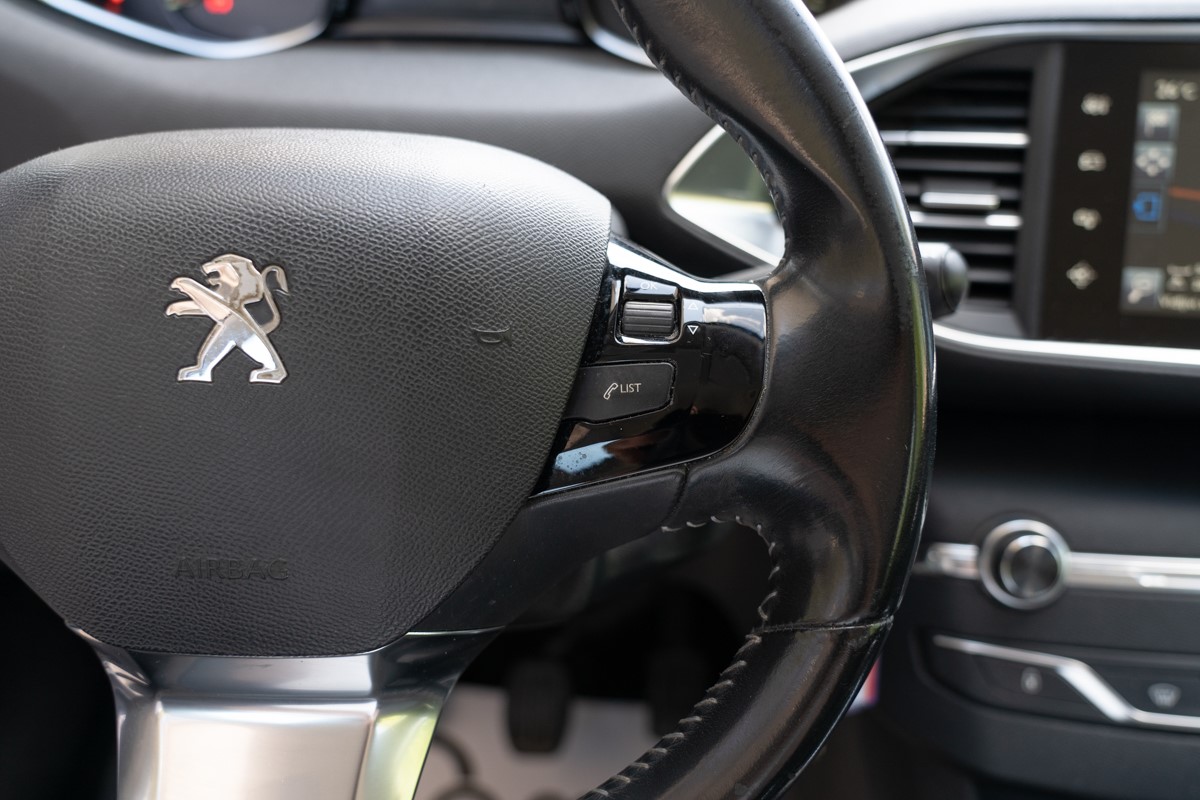 Peugeot 308 1.6 HDI