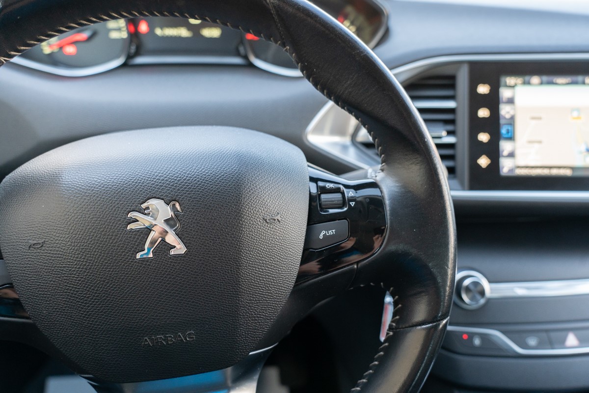 Peugeot 308 1,6 BlueHDI