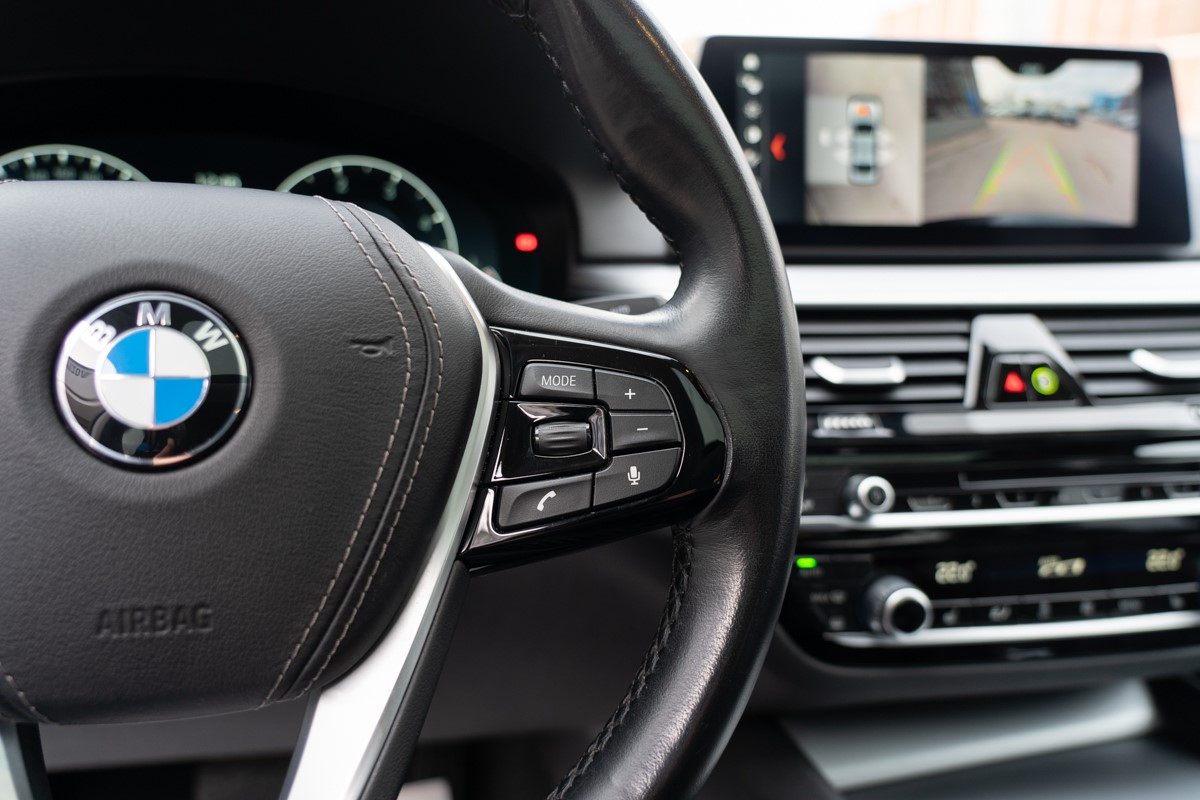 BMW
 530 XD  XDRIVE 