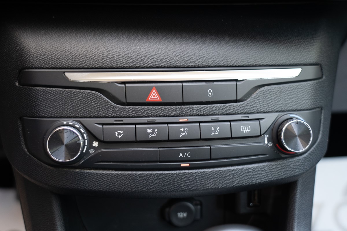 Peugeot 308 1,6 BlueHDI