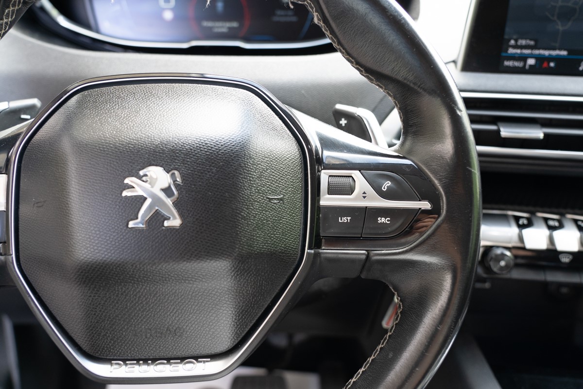 Peugeot 5008 1.6 BLUEHDI -7 SJEDALA - 