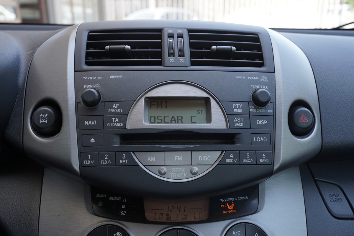 Toyota
 RAV4
 2,2 D