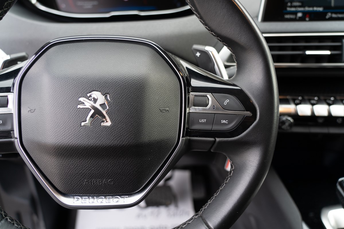 Peugeot 3008 1.5 BLUEHDI