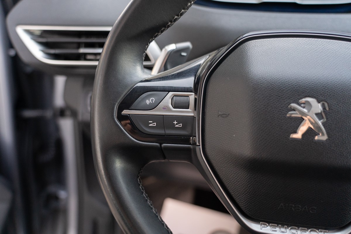 Peugeot 3008 1.5 BLUEHDI