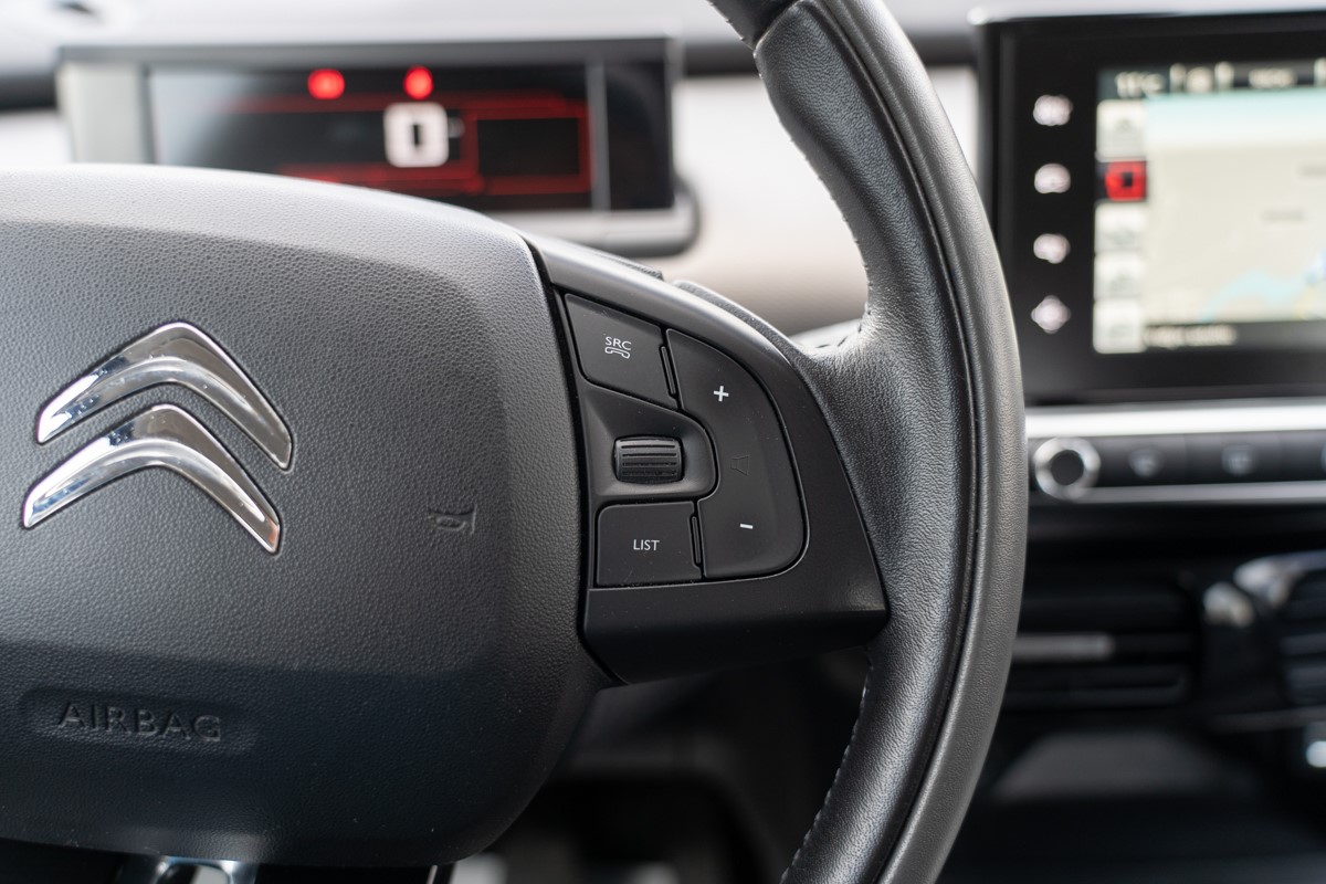 Citroën C4 Cactus BUSINESS CLASS 1.6 HDI 