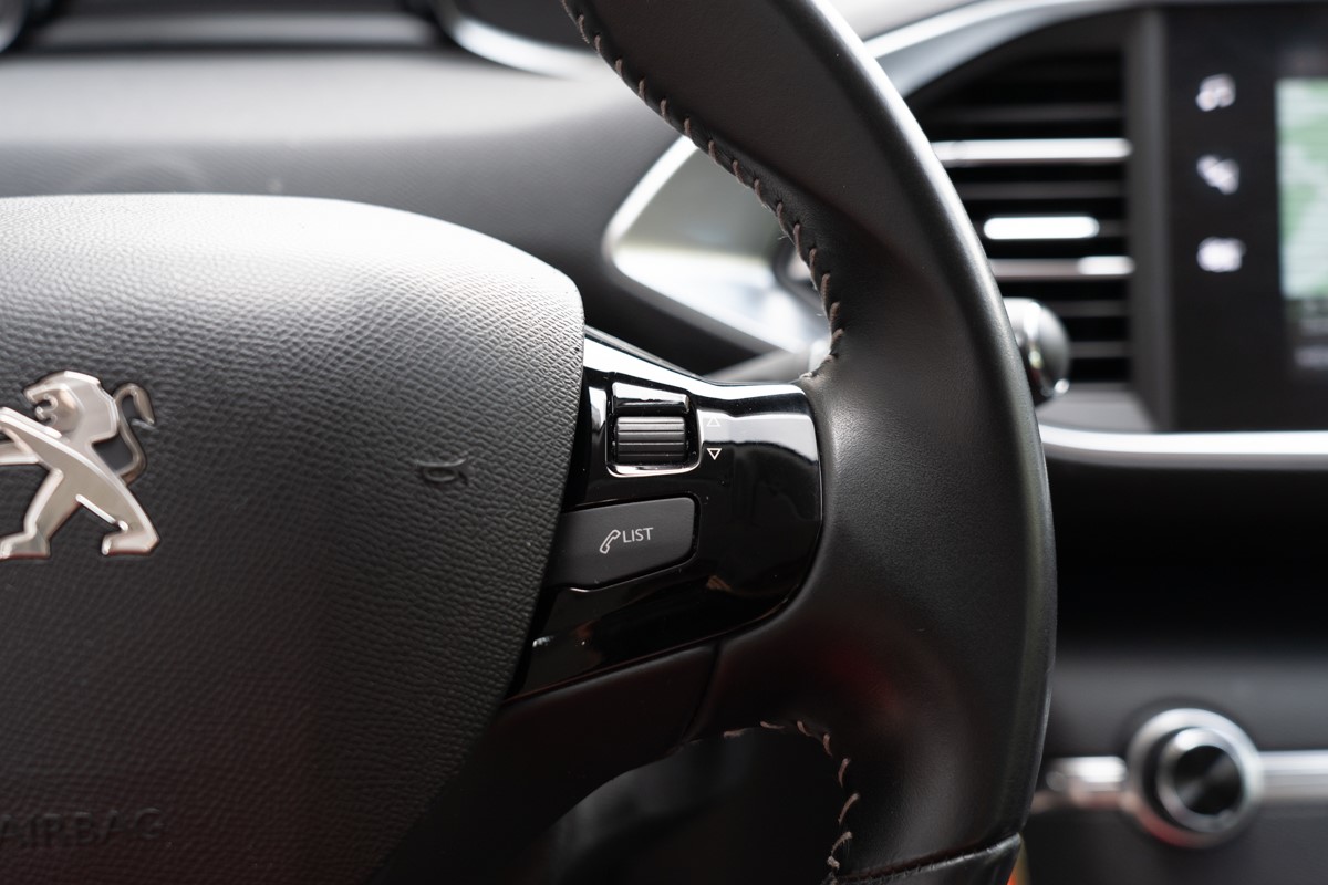 Peugeot 308 SW 1.5 BLUEHDI