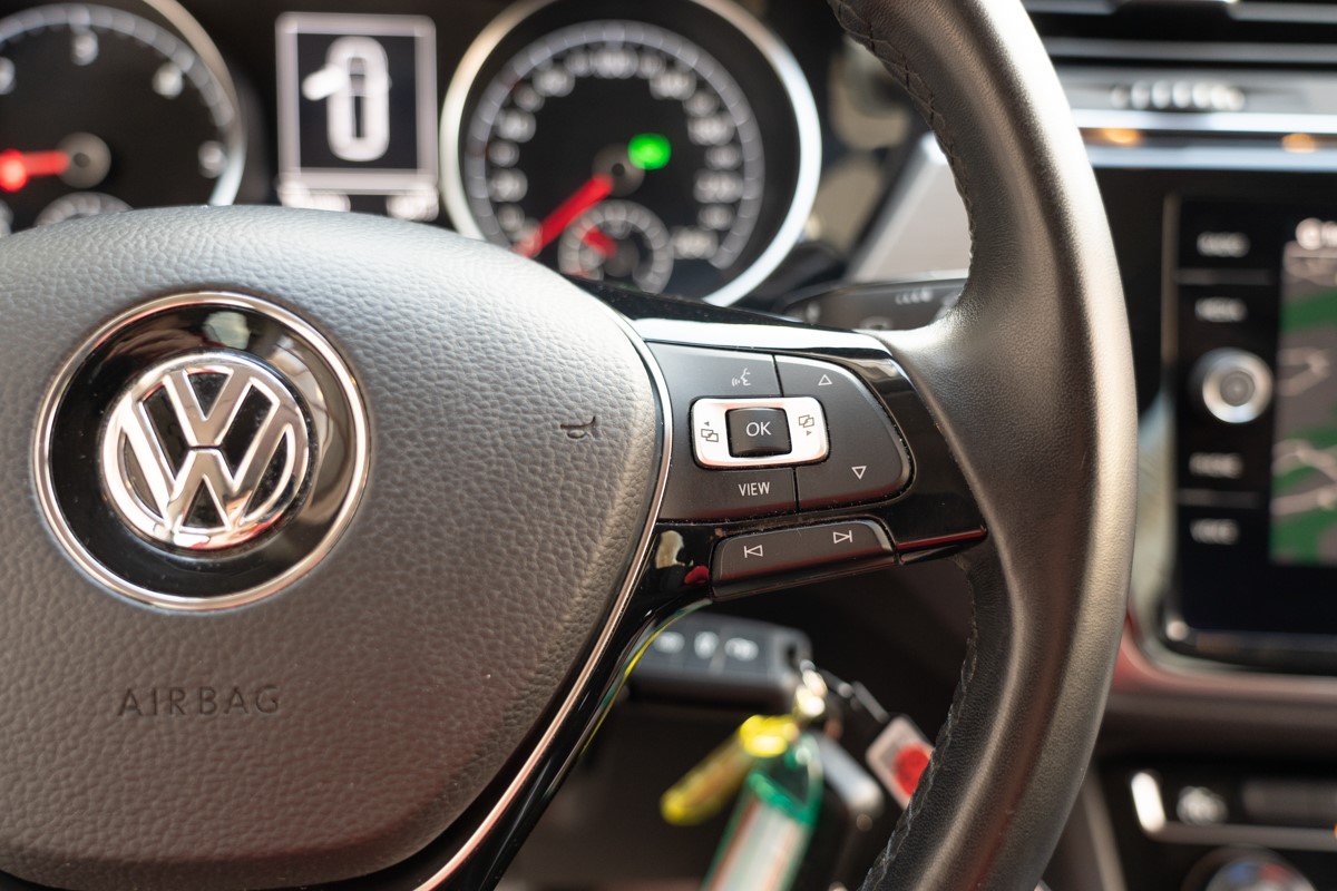 Volkswagen Touran 1,6 TDI DSG 7 sjedista