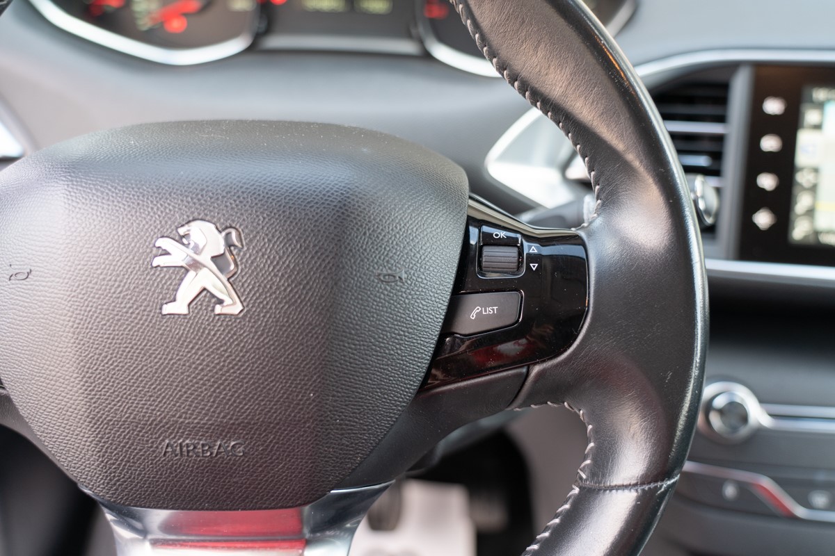 Peugeot 308 1,6 B-HDI