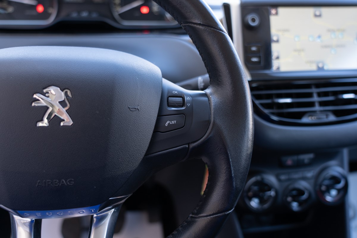 Peugeot 208 1,6 BlueHDI