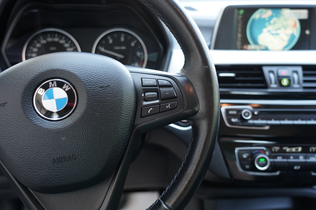 BMW
 X1  190  XDRIVE