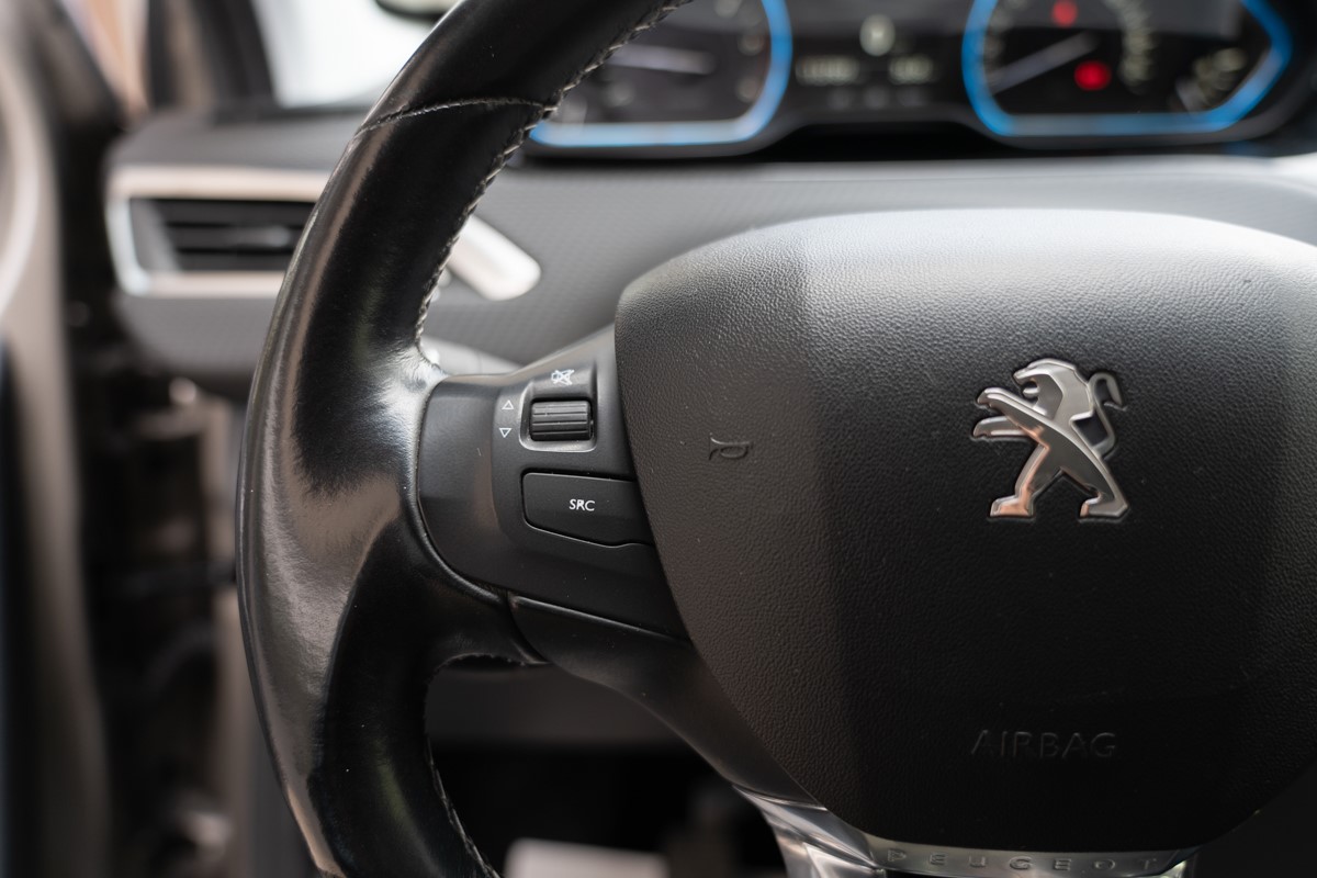 Peugeot 2008 1,6BlueHDI