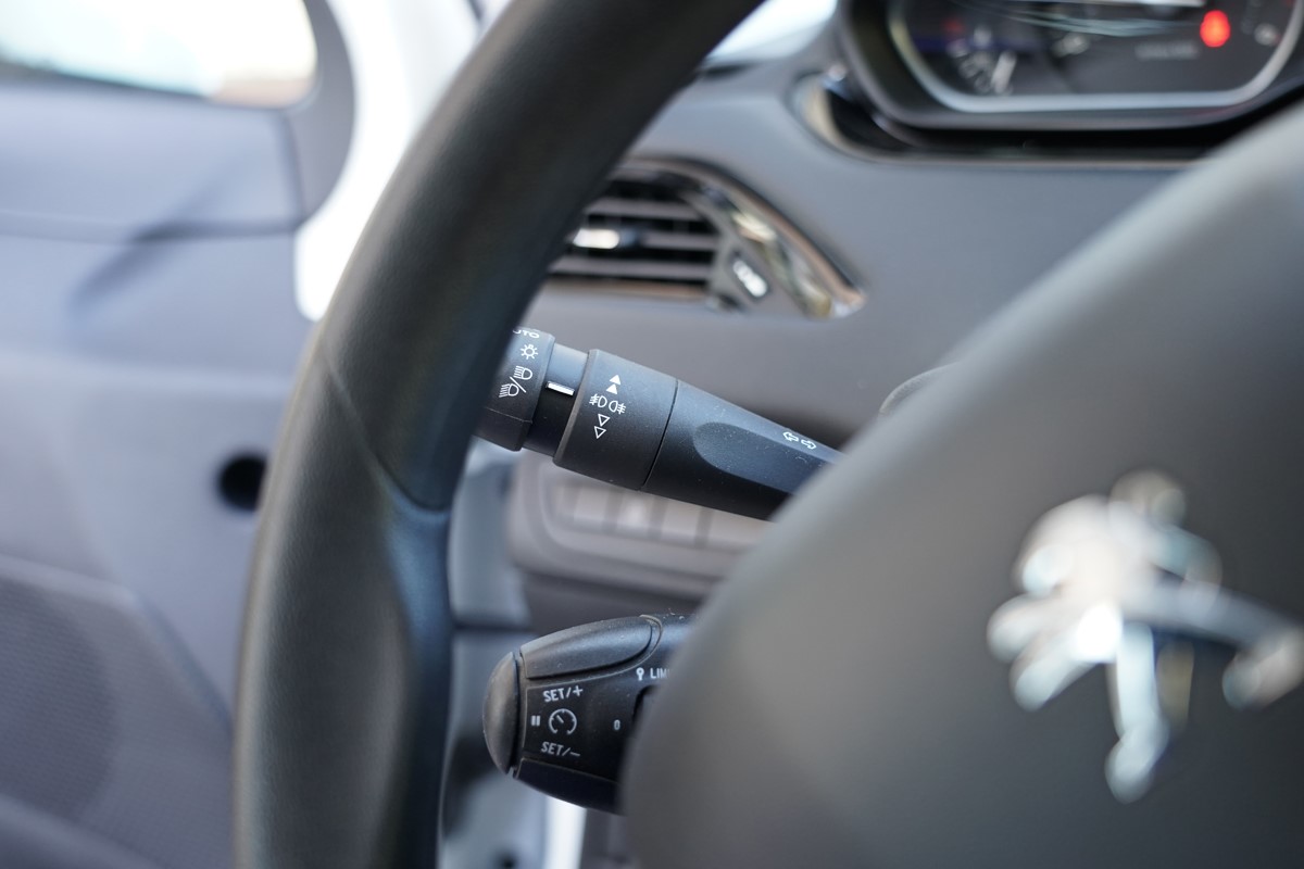 Peugeot 208 1,6 BlueHDI