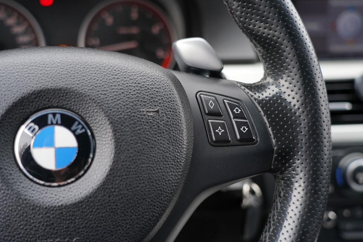 BMW
 3-Series 335d