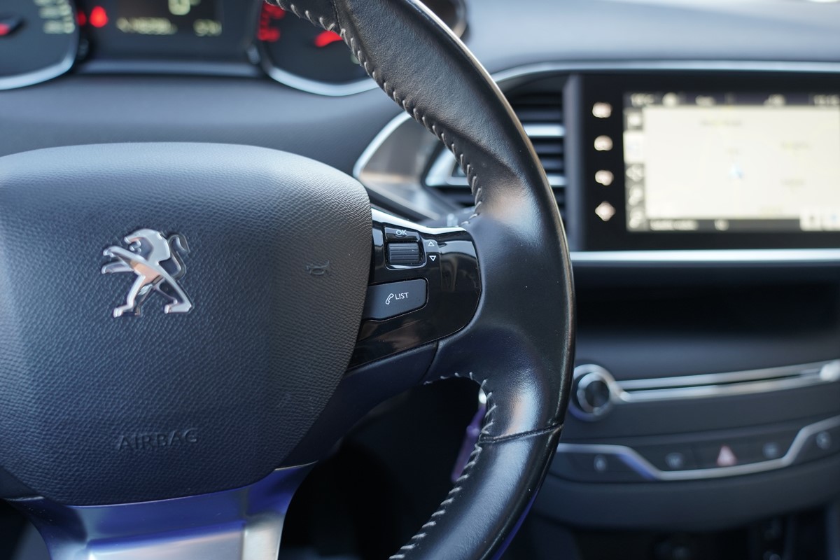 Peugeot 308 1,6 BlueHDI