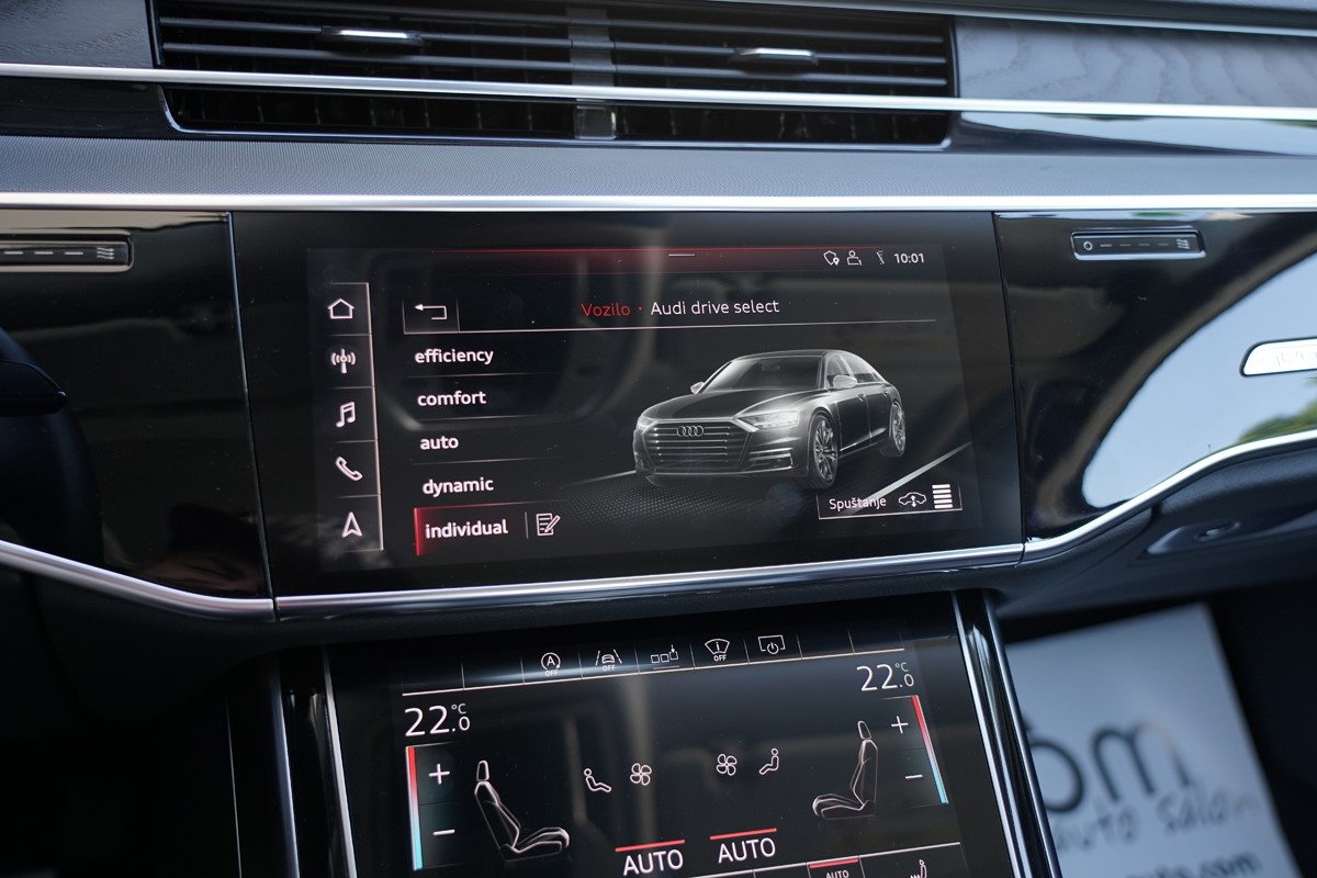 Audi A8
 50 TDI Quattro Tiptronic