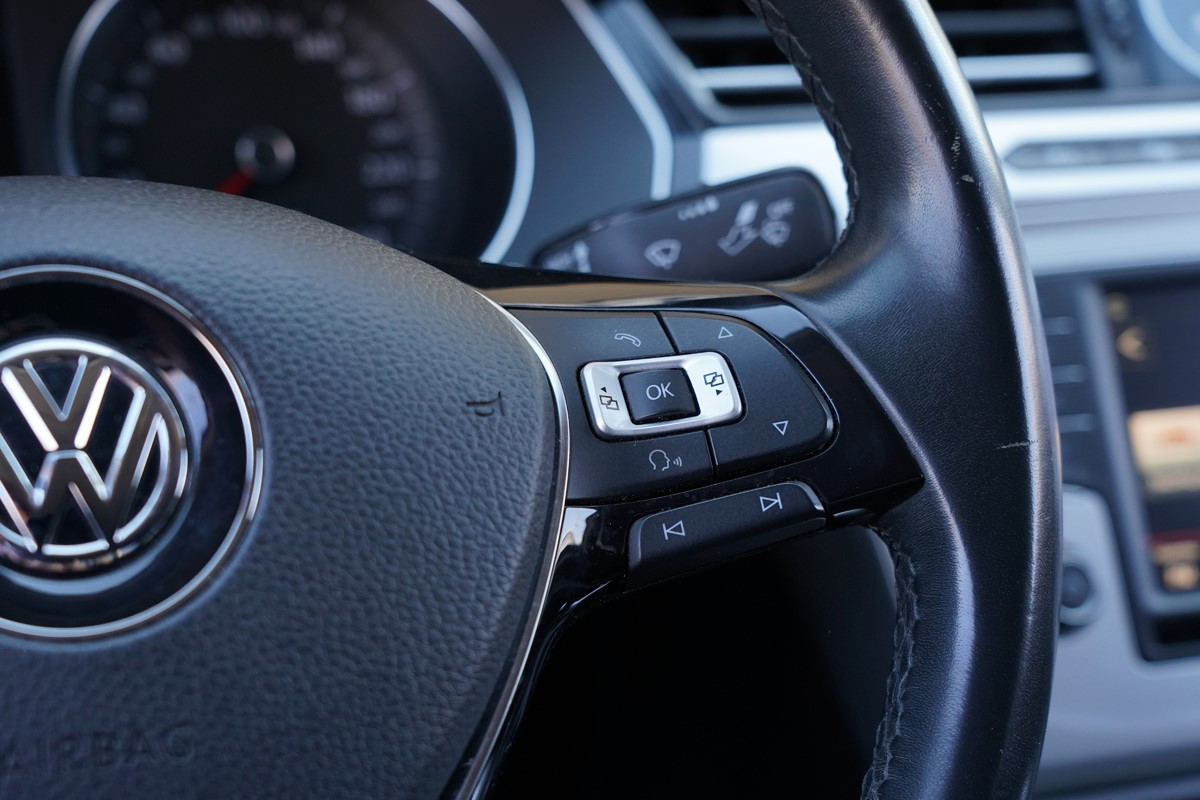Volkswagen Passat 2.0 TDi BlueMotion Business DSG