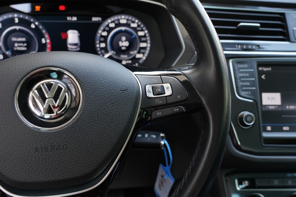Volkswagen Tiguan
 2.0 TDI 140KW  4MOT DSG VIRTUAL  COCKPIT    