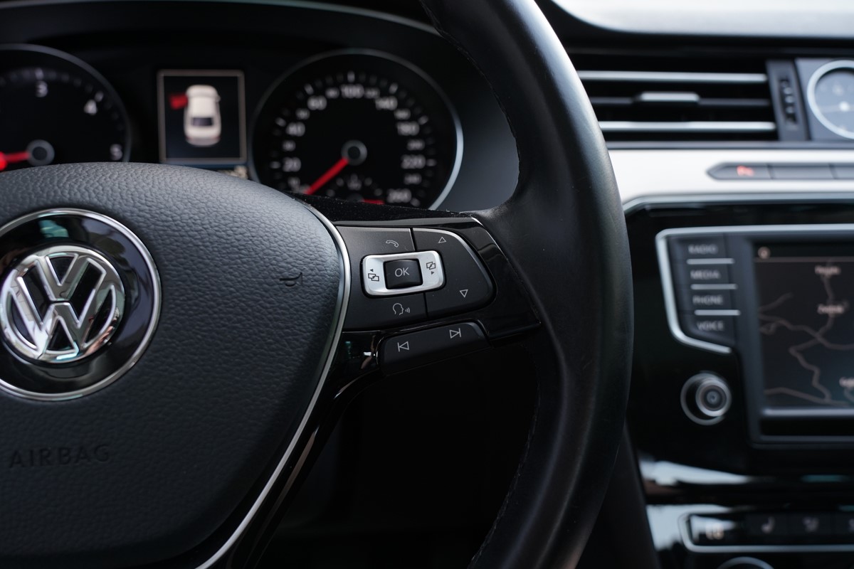 Volkswagen Passat 1.6 TDI Highline