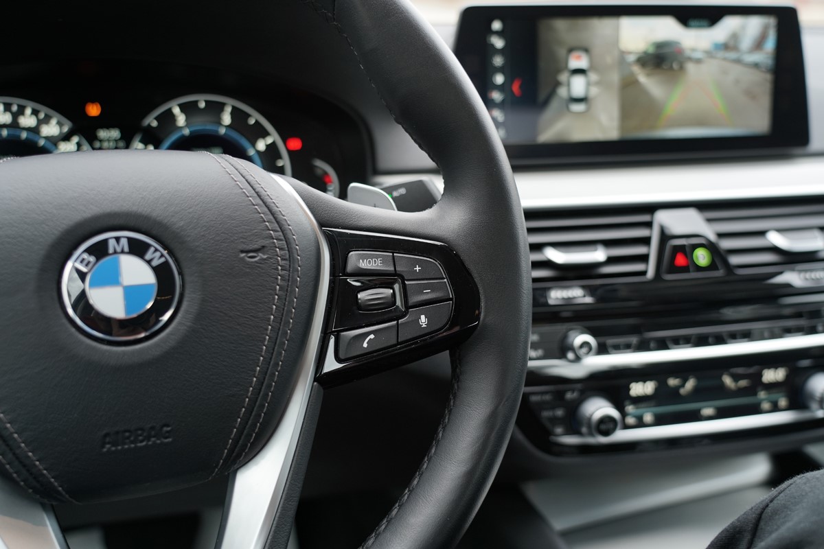 BMW
 5-Series 530D XDRIVE