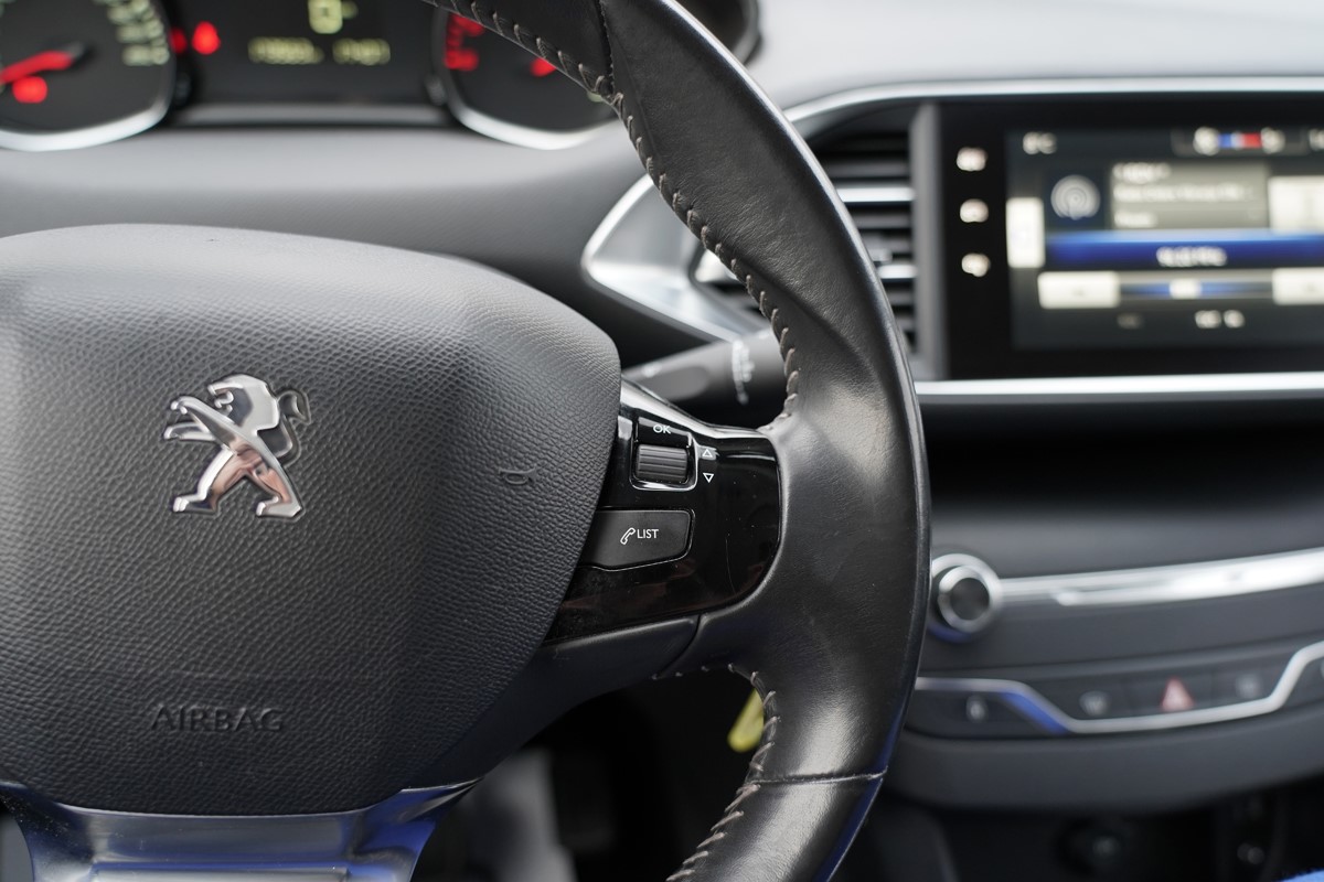 Peugeot 308 1.6 HDI