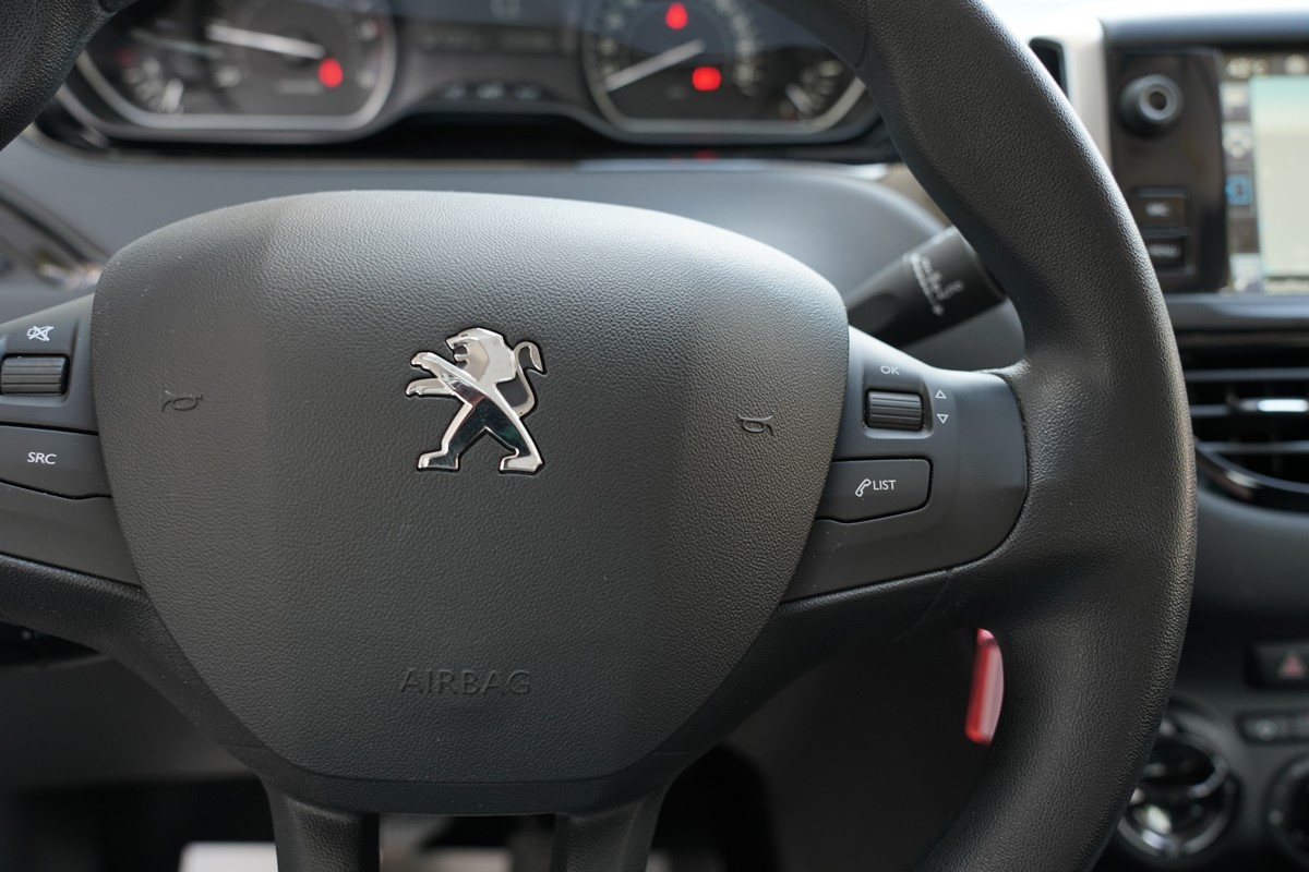 Peugeot 208 1,6 BlueHDI