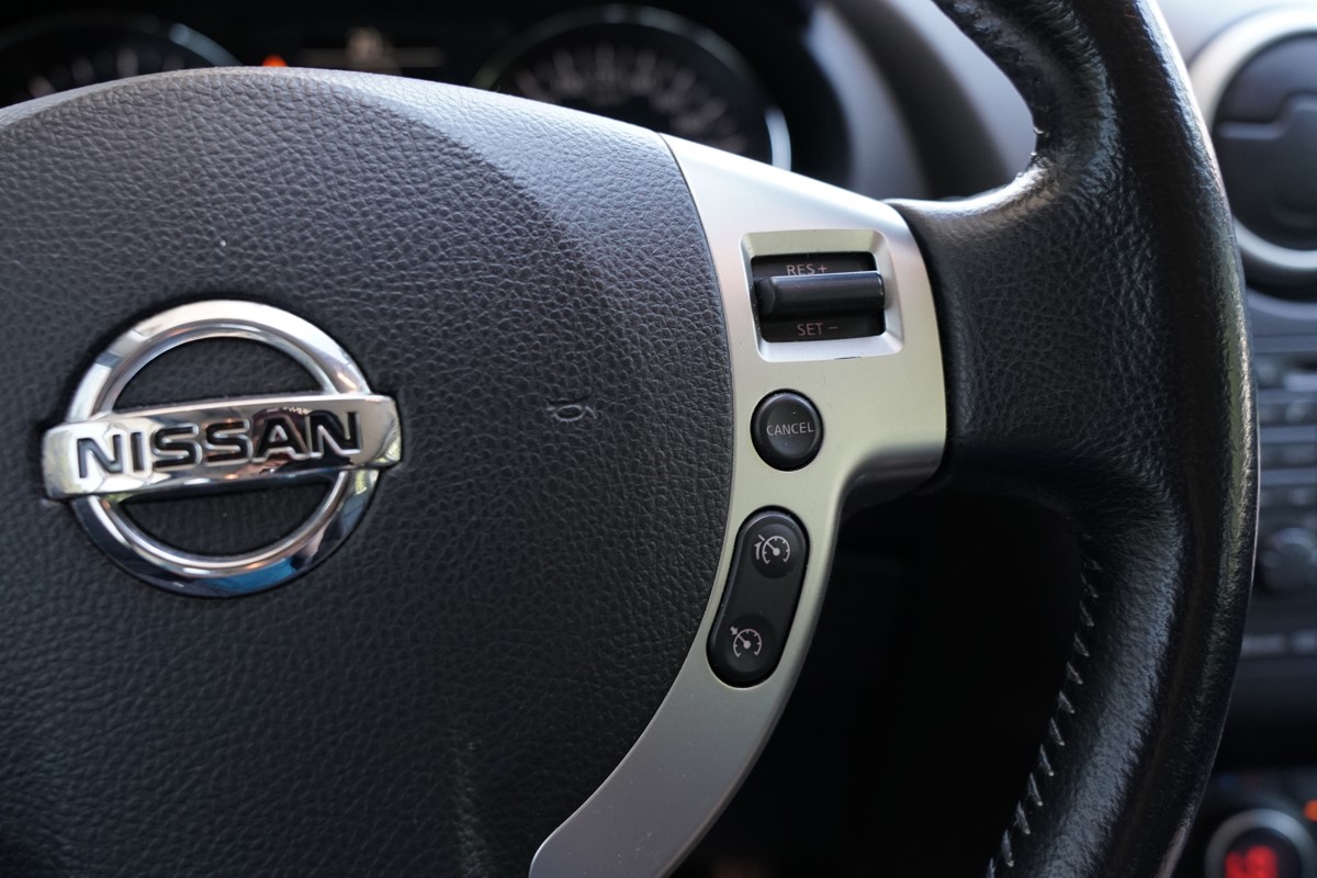 Nissan
 Qashqai 1,6 DCI 4X4