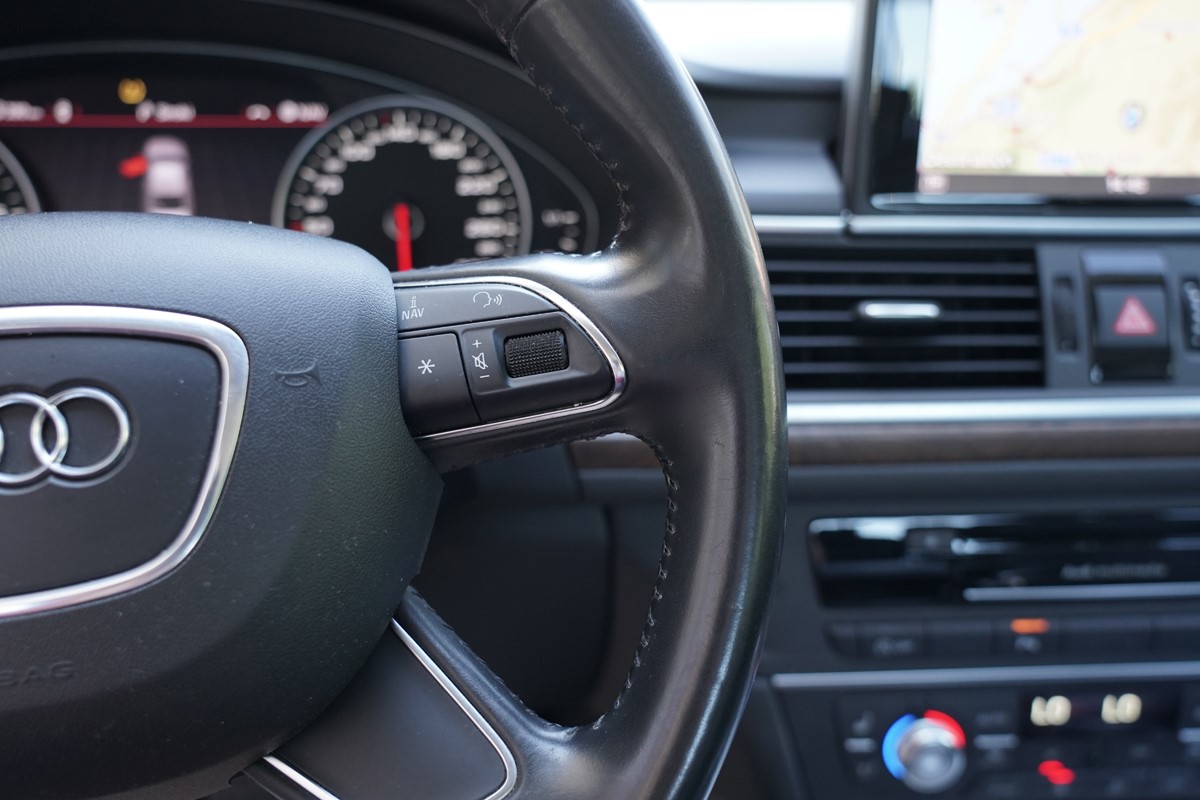 Audi A6
 3.0 TDI QUATTRO