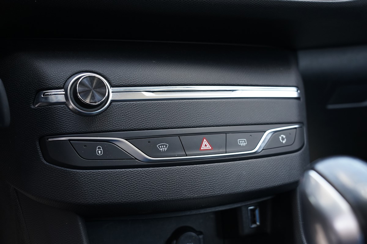 Peugeot 308 1,6 BlueHDI
