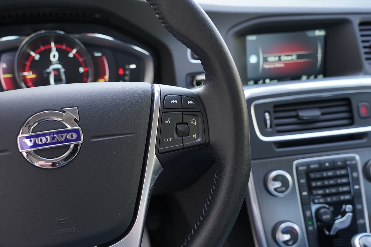 Volvo
 S60
 2.0 D Summum
