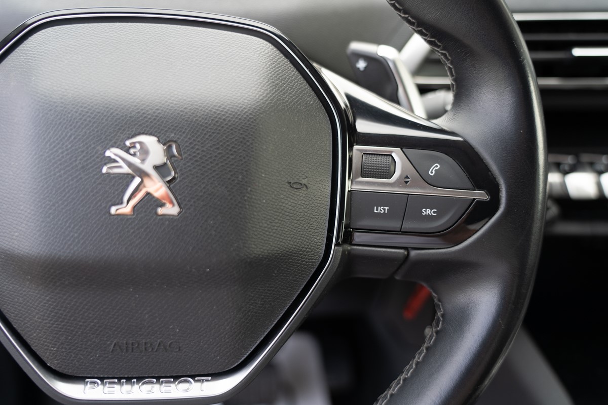 Peugeot 5008 1,5 BlueHDI
