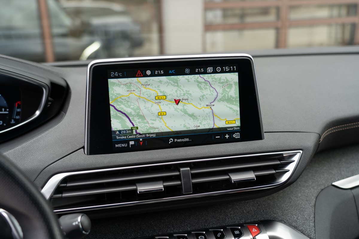 Peugeot 5008 1,5 BlueHDI GTline