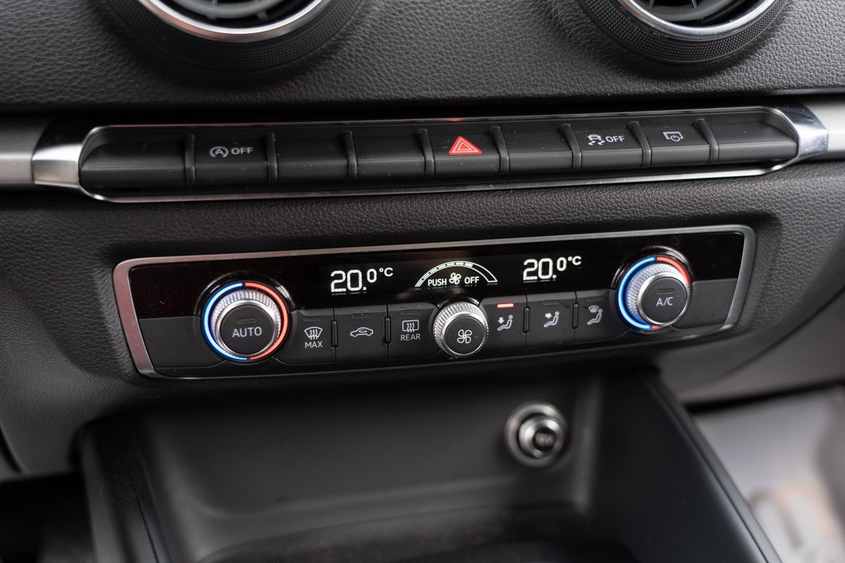 Audi A3
 30 TDI