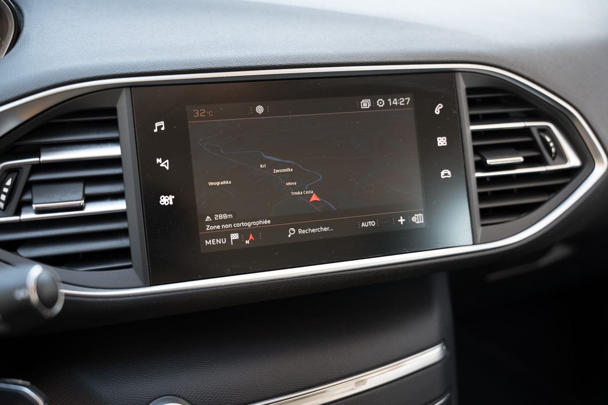 Peugeot 308 1.5 BlueHDI