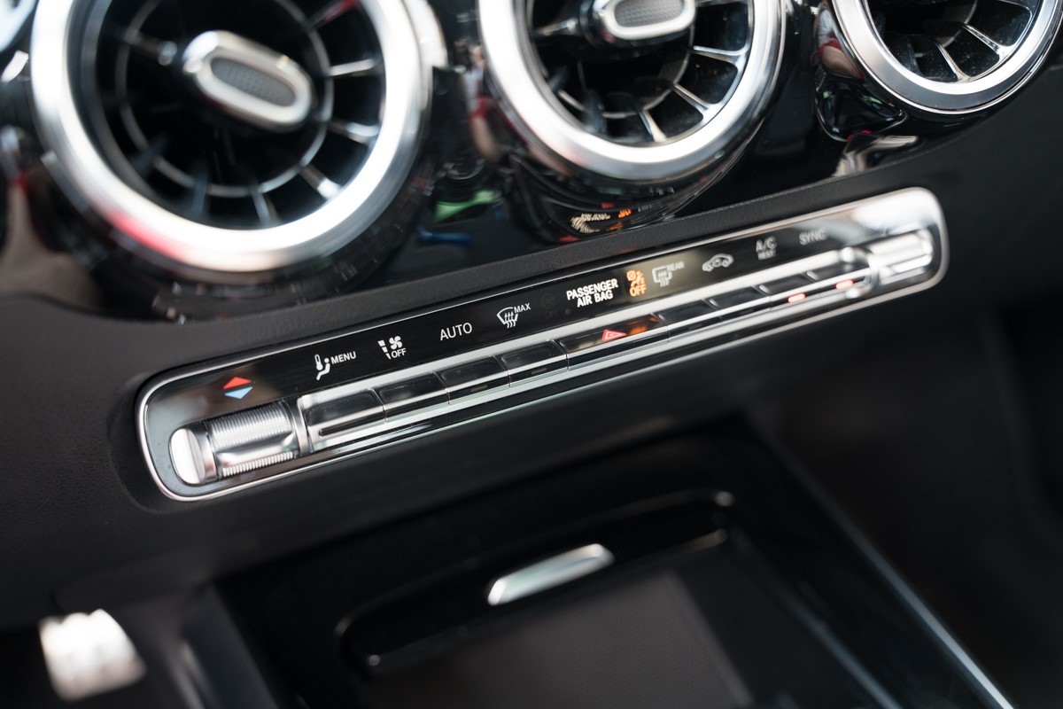 Mercedes-Benz GLA 200 D AMG