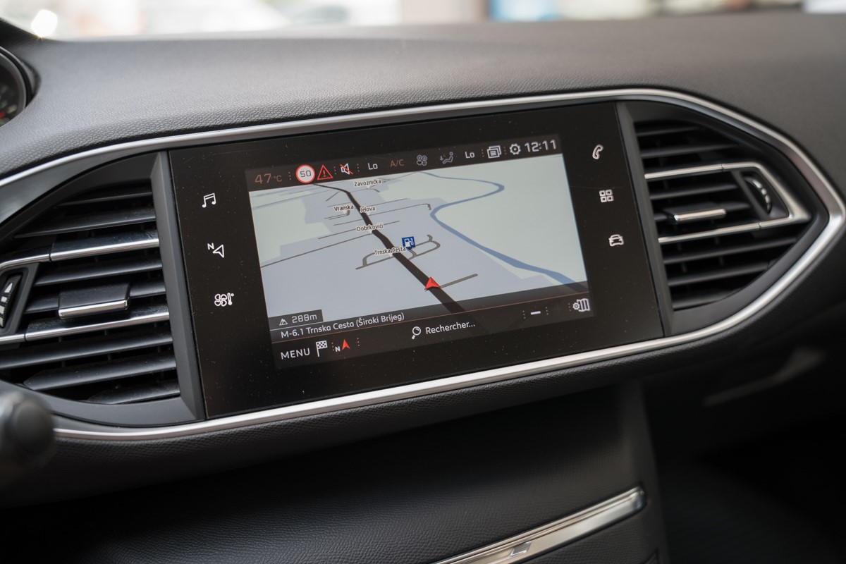 Peugeot 308 1.5 BlueHDI