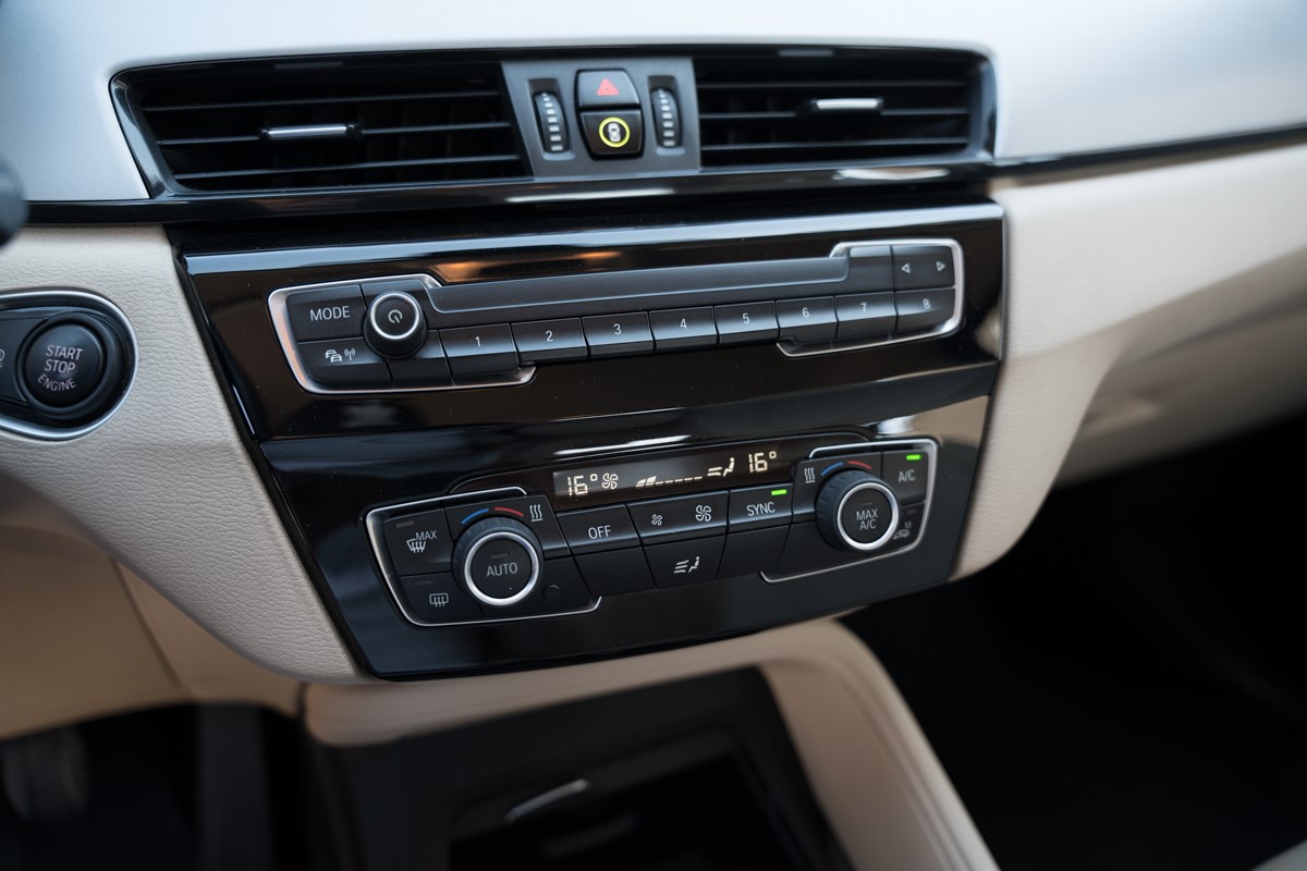 BMW
 X1  SDrive 18D