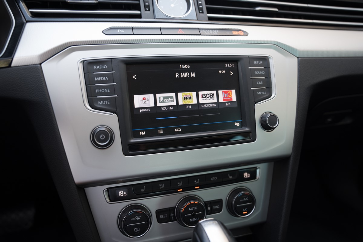Volkswagen Passat 2.0 TDI DSG R-line