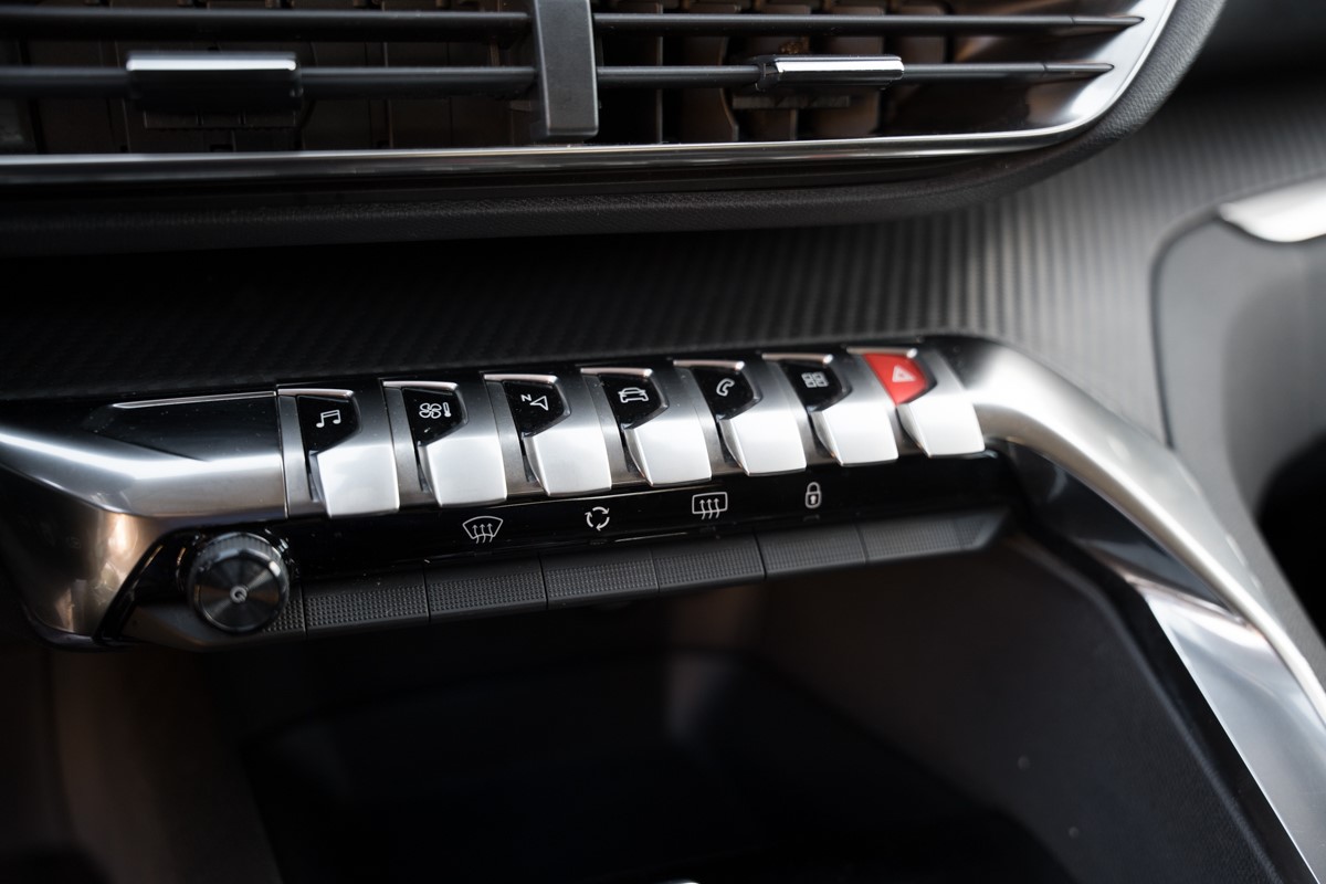 Peugeot 3008 1.5 BlueHDI