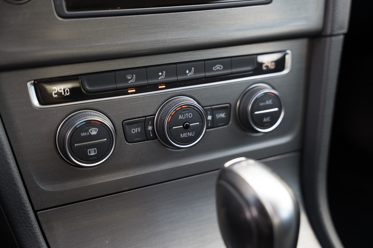 Volkswagen Golf 1.6 TDI DSG