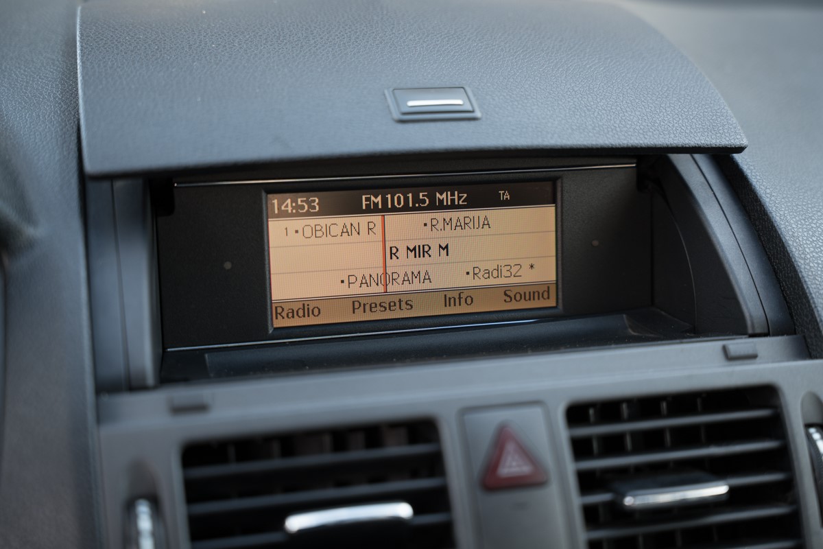 Mercedes-Benz C-Class
 200 CDI 