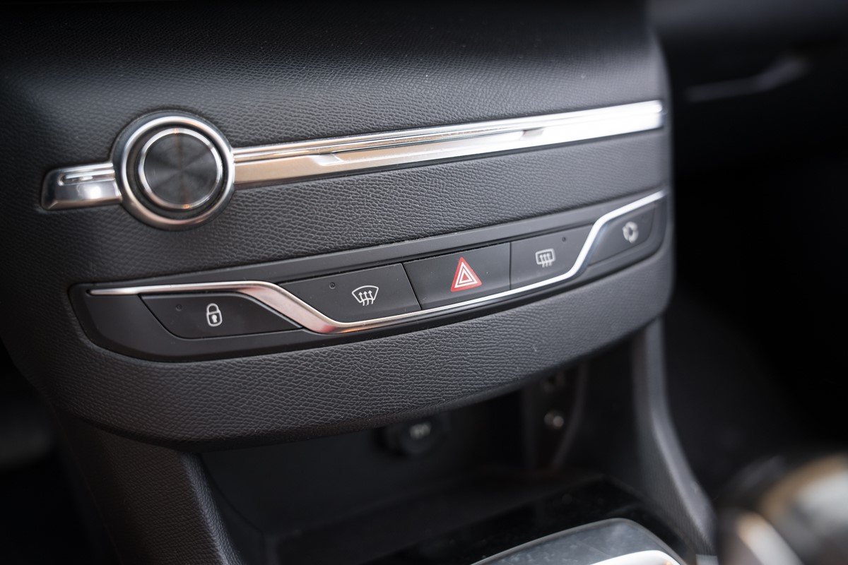 Peugeot 308 1.6 BlueHDI