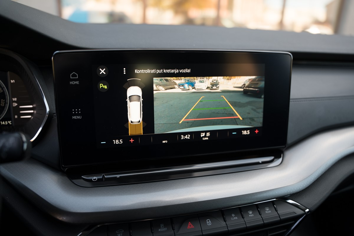 Škoda Octavia Combi 2.0 TDI DSG