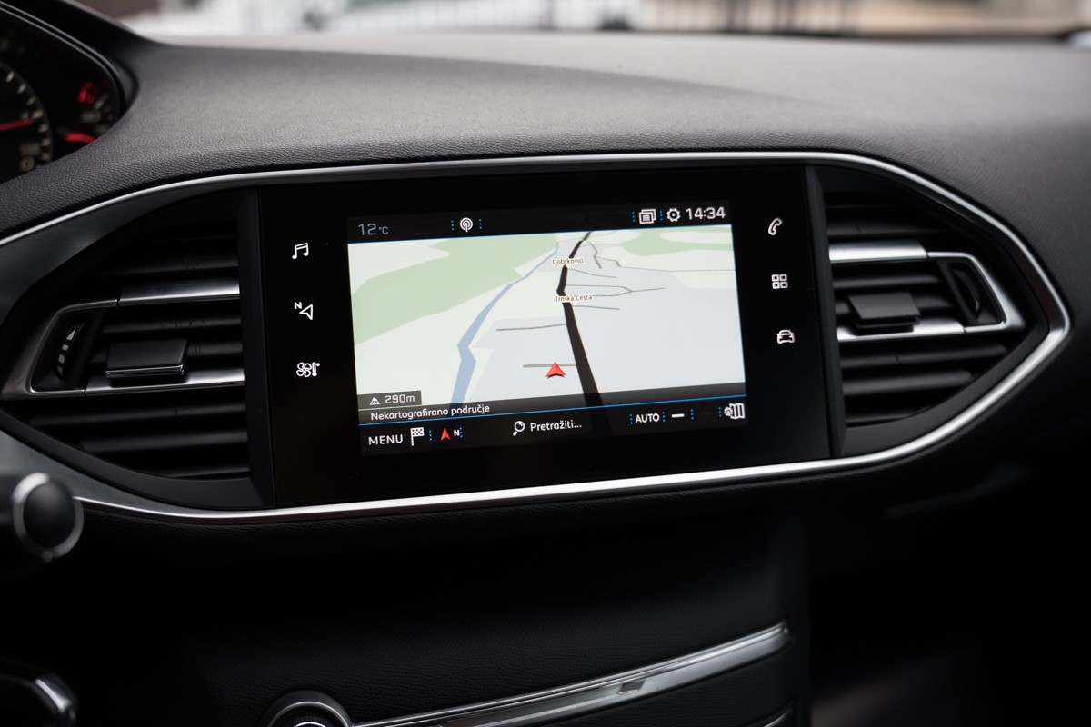 Peugeot 308 1.5 BlueHDI