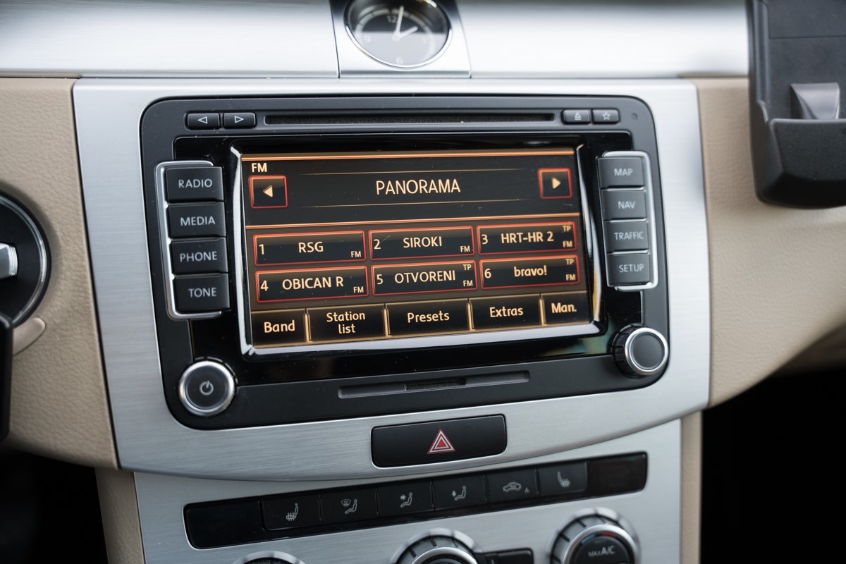 Volkswagen CC
 2.0 TDI 