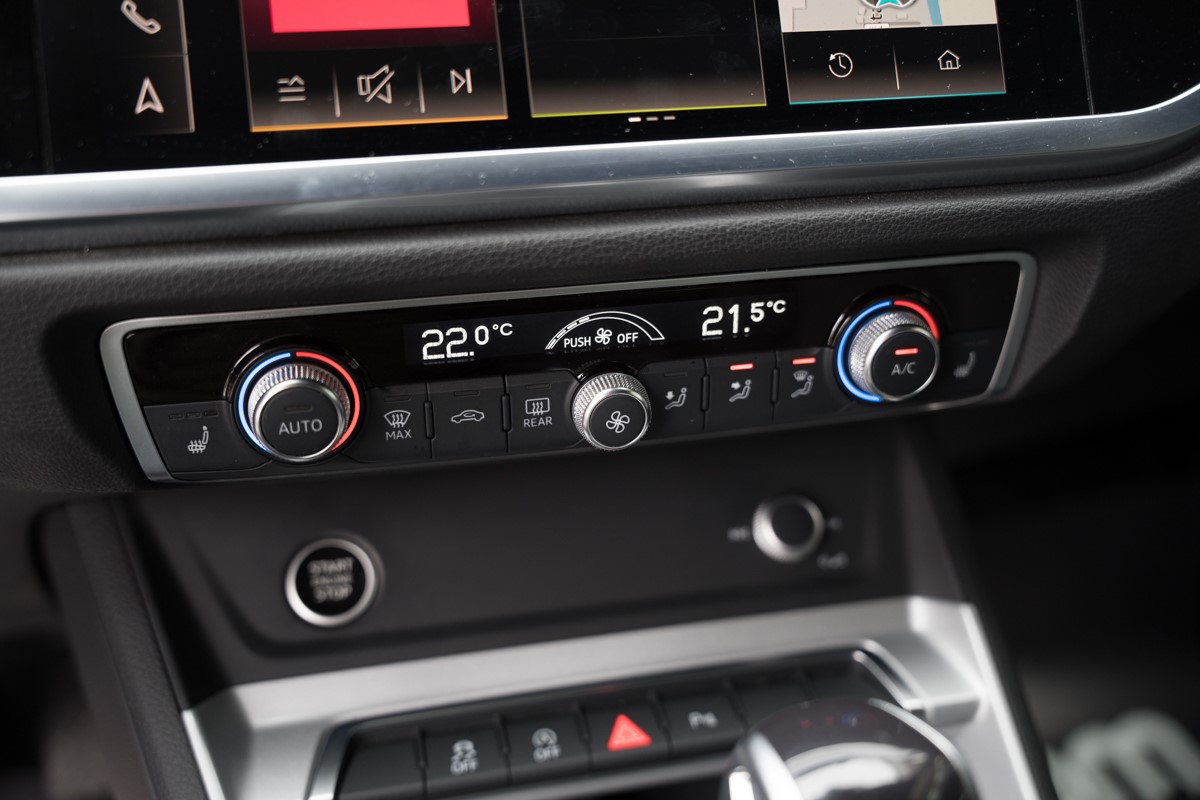 Audi Q3 35 TDI S line S-tronic